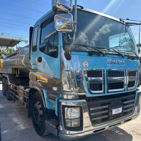 ISUZU GIGA 6UZ1 Water Tank
