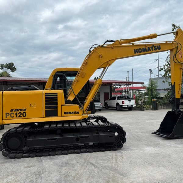 Komatsu PC120-6