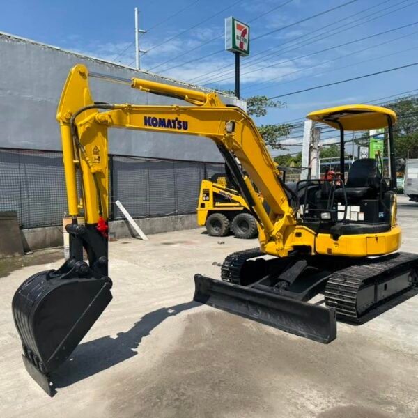 Komatsu PC40MR-3