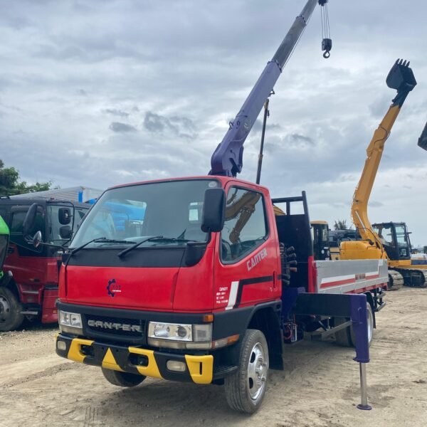 Mitsubishi Canter 4M51 Boom truck 3 tons