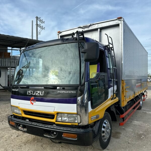 Isuzu Forward 6HK1 21 Feet Wing Van