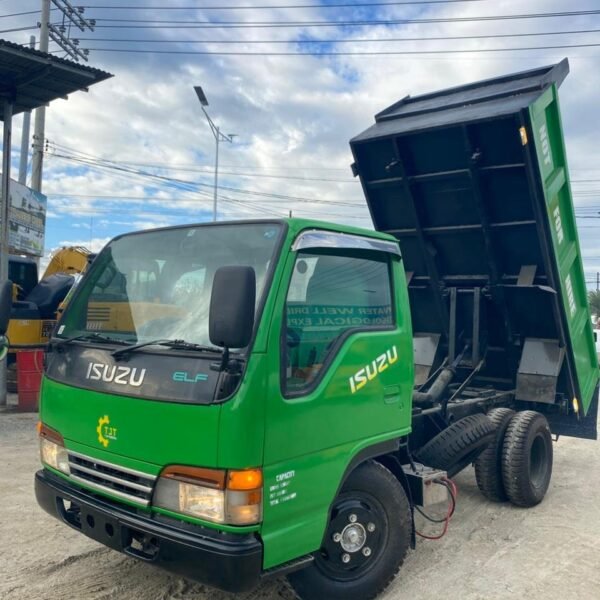 Isuzu Elf 4HF1 3 Cubic Camel Chassis Mini Dump Truck