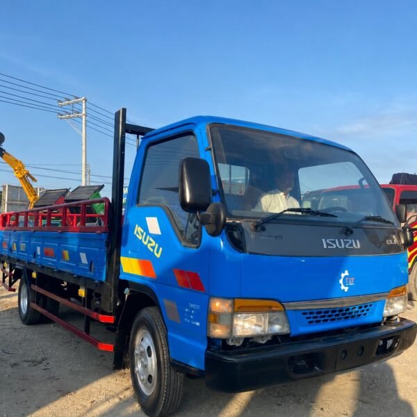 Isuzu Elf 4HJ1 16 Feet Cargo Truck with Railings